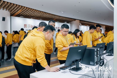 威武启航 紫光计算机与新华三商用终端销售合作伙伴大会圆满收官，软件及辅助设备助力未来新征程